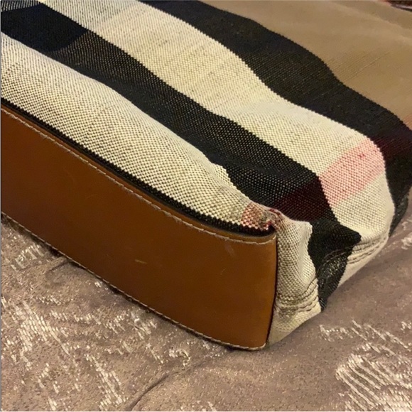 Tottenham Check Canvas Burberry tote bag - Picture 9 of 14